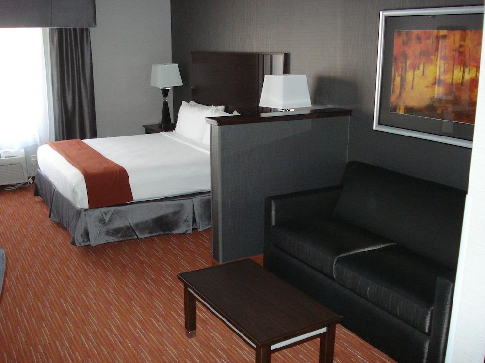 Holiday Inn Express & Suites Rapid City By Ihg מראה חיצוני תמונה