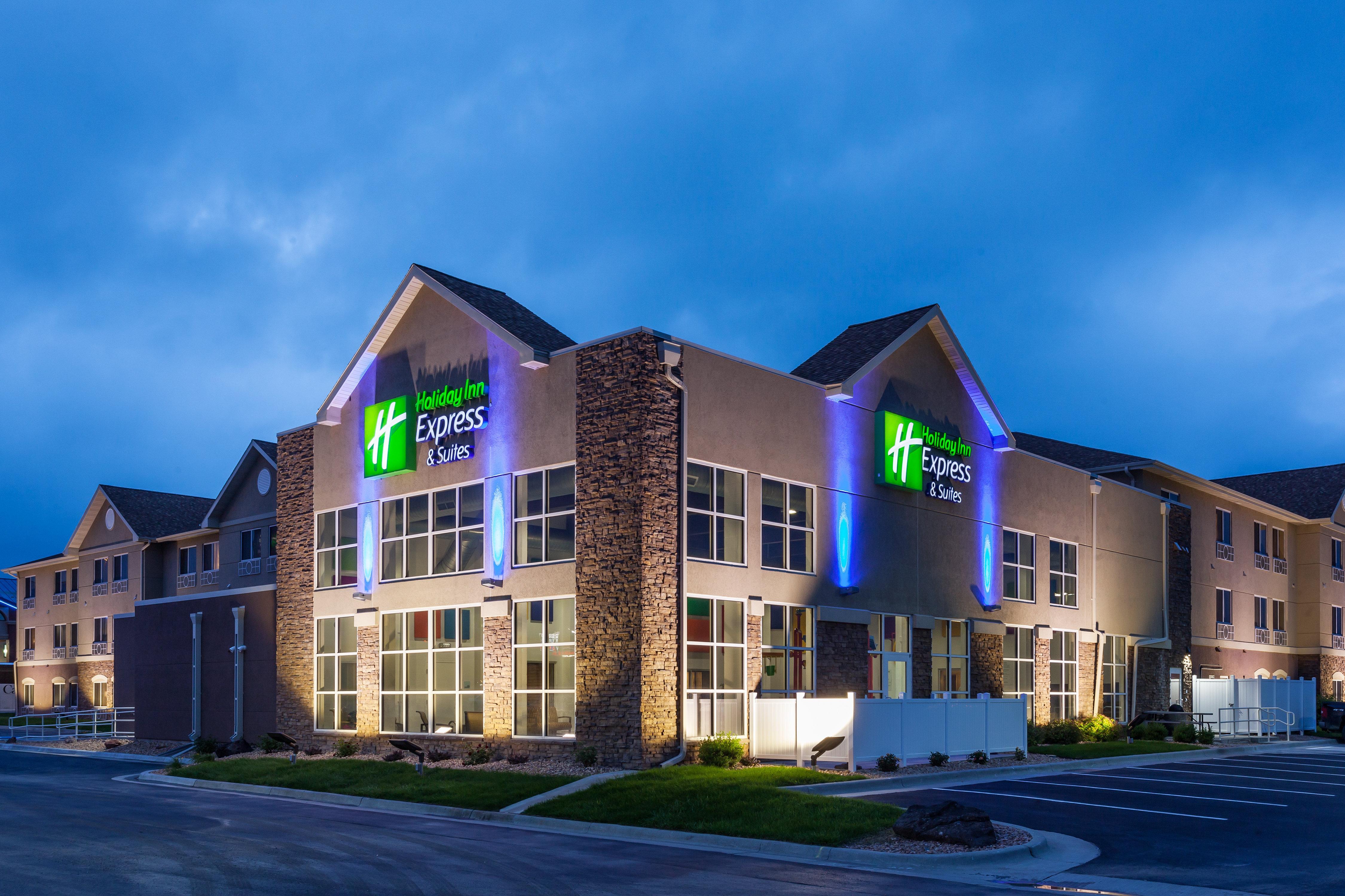 Holiday Inn Express & Suites Rapid City By Ihg מראה חיצוני תמונה