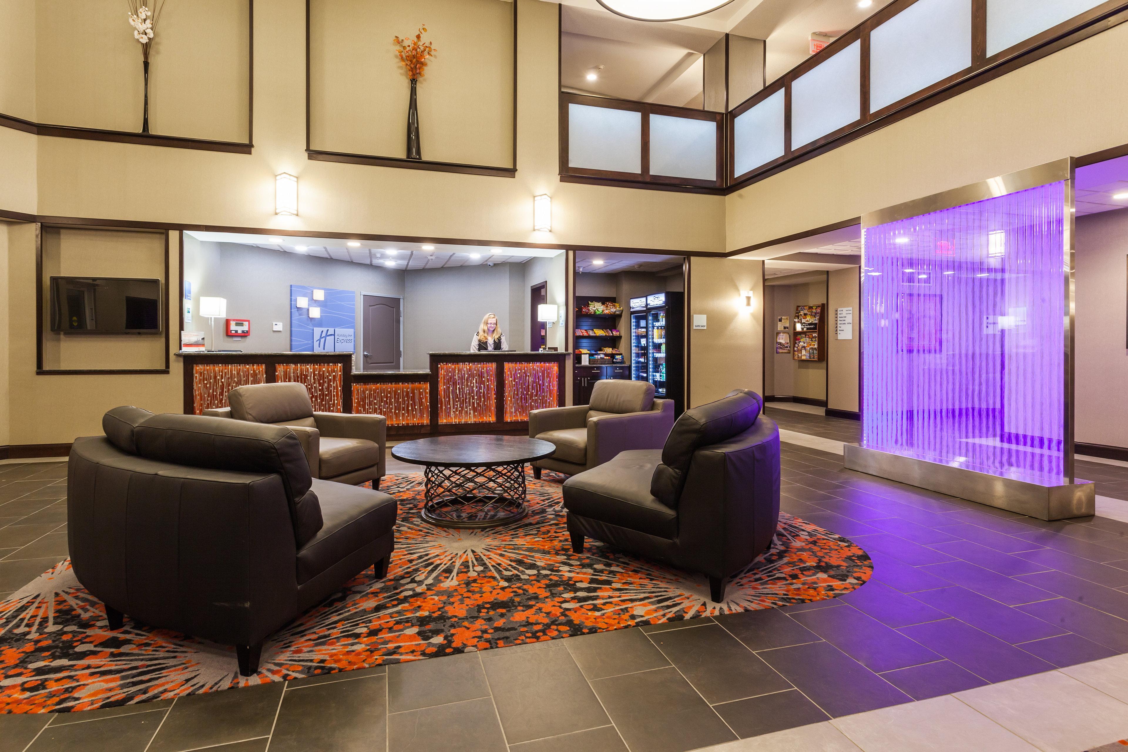 Holiday Inn Express & Suites Rapid City By Ihg מראה חיצוני תמונה